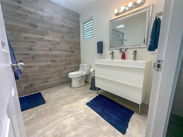 349 BRAVOS, Vieques, PR 00765