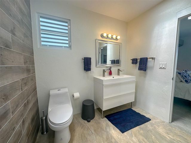 349 BRAVOS, Vieques, PR 00765