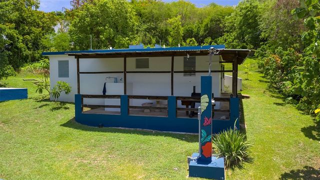 349 BRAVOS, Vieques, PR 00765