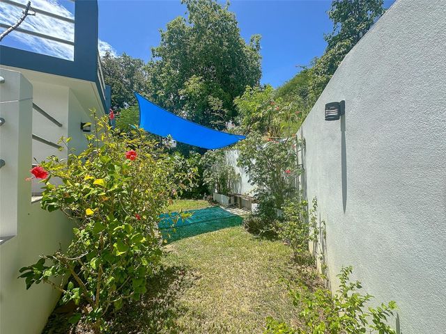 349 BRAVOS, Vieques, PR 00765