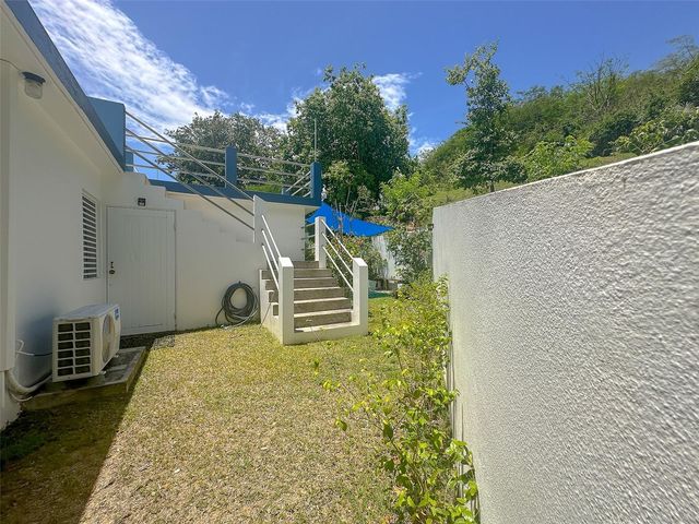 349 BRAVOS, Vieques, PR 00765