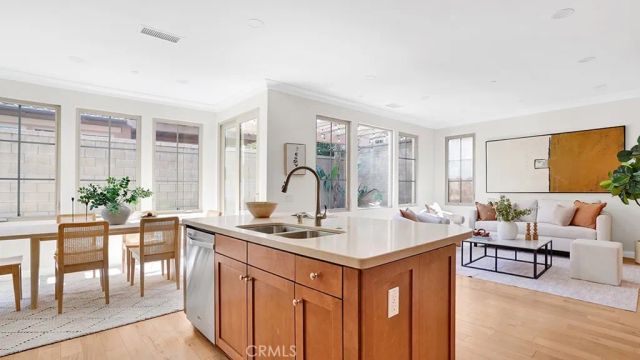 74 Bianco, Irvine, CA 92618