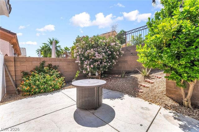 245 Spring Hollow Drive, Las Vegas, NV 89148