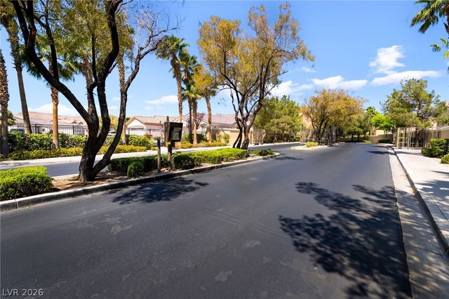 245 Spring Hollow Drive, Las Vegas, NV 89148