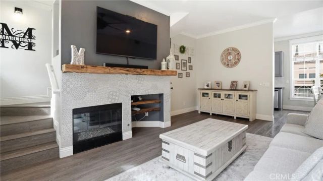 8142 E Naples Lane, Anaheim Hills, CA 92808