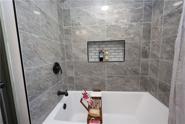 2819 Woodway Avenue, Dayton, OH 45405