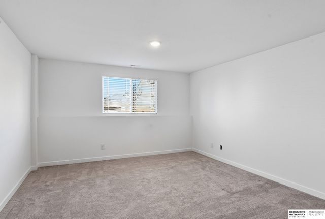 14707 S 18th Street, Bellevue, NE 68123