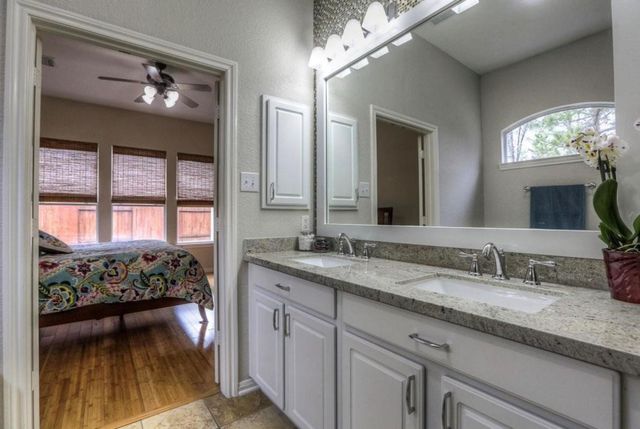 3 Patina Pines Place, The Woodlands, TX 77381