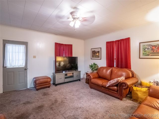 611 N Hickory, Mcalester, OK 74501