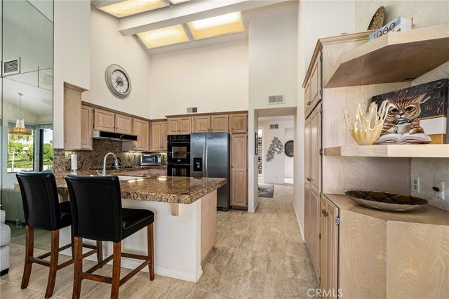 120 Old Ranch, Palm Desert, CA 92211