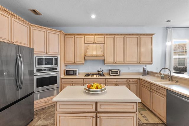 8844 STONE HARBOUR LOOP, Bradenton, FL 34212