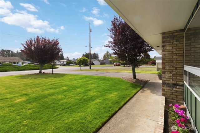 1209 Fieldcrest Avenue, Centralia, WA 98531