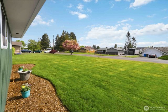 1209 Fieldcrest Avenue, Centralia, WA 98531