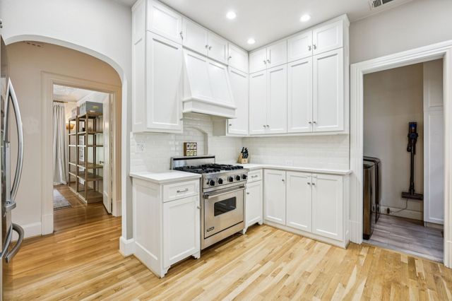 6006 Mercedes Avenue, Dallas, TX 75206