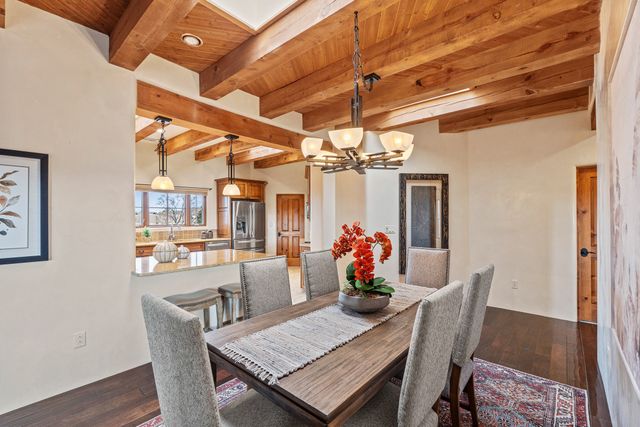 34 Camino de Vecinos, Santa Fe, NM 87507