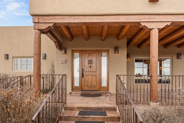 34 Camino de Vecinos, Santa Fe, NM 87507