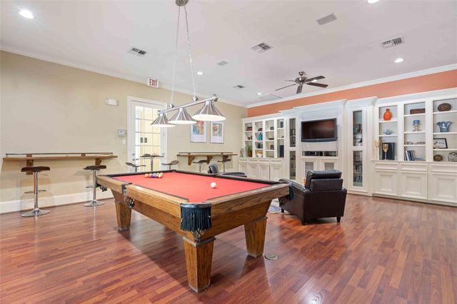 2400-321 Spring Rain Drive, Klein, TX 77379