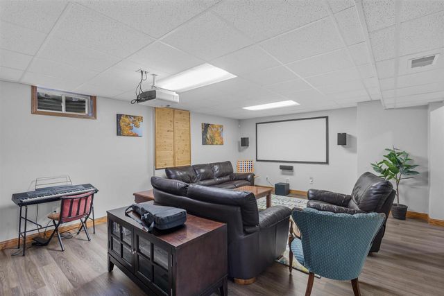 632 BROKEN COVEY COURT, De Pere, WI 54115