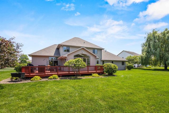 632 BROKEN COVEY COURT, De Pere, WI 54115