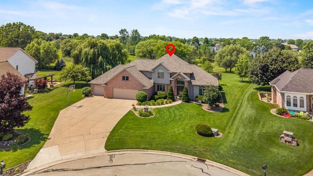 632 BROKEN COVEY COURT, De Pere, WI 54115