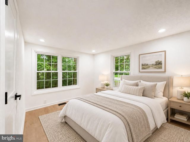 21508 FOREST RUN DR, Lexington Park, MD 20653