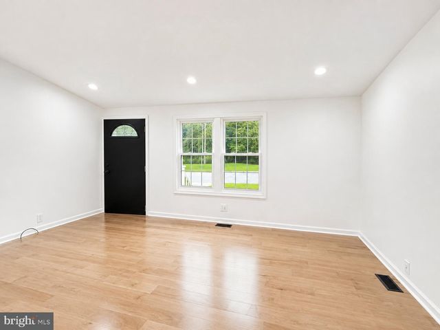 21508 FOREST RUN DR, Lexington Park, MD 20653