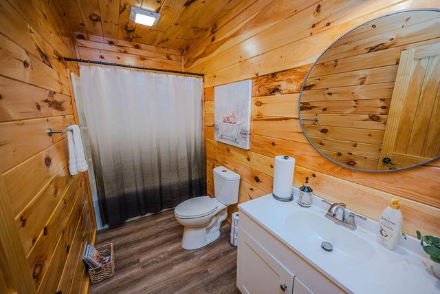 168 Eagle Ridge Road, Campton, KY 41301