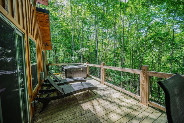 168 Eagle Ridge Road, Campton, KY 41301