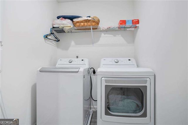 2841 Thames Willow Way, Suwanee, GA 30024