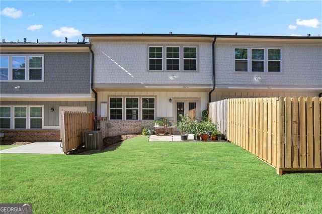 2841 Thames Willow Way, Suwanee, GA 30024