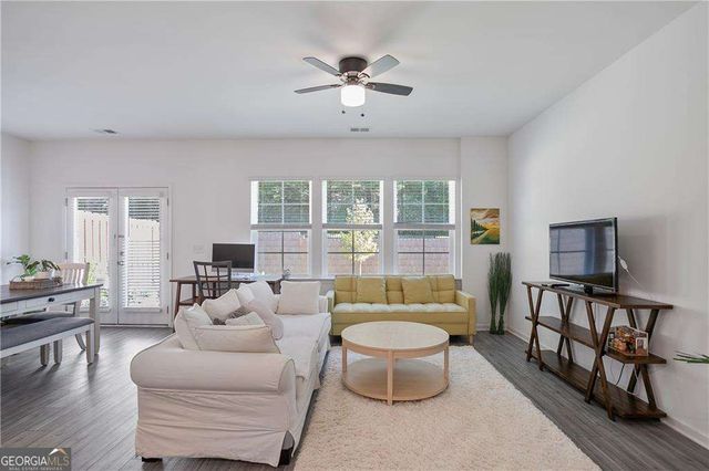 2841 Thames Willow Way, Suwanee, GA 30024