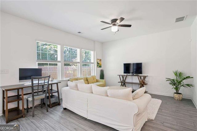 2841 Thames Willow Way, Suwanee, GA 30024