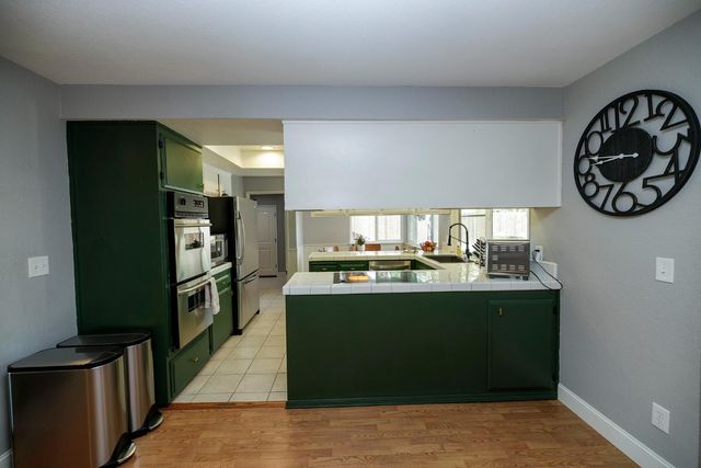 3012 Guinevere Ln, Modesto, CA 95350