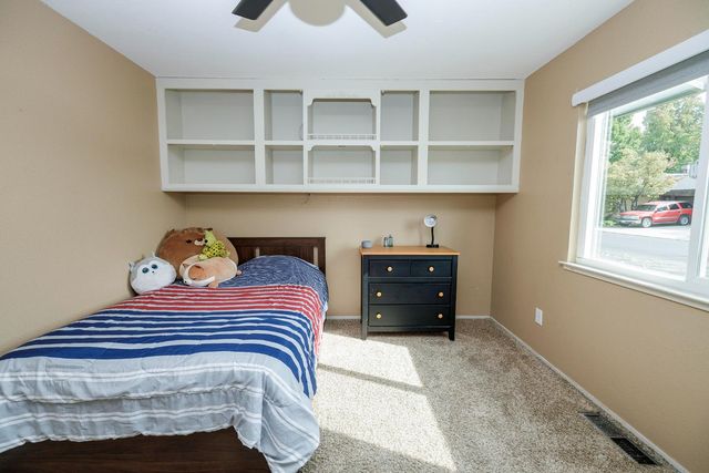 3012 Guinevere Ln, Modesto, CA 95350