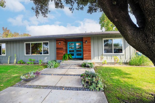 3012 Guinevere Ln, Modesto, CA 95350