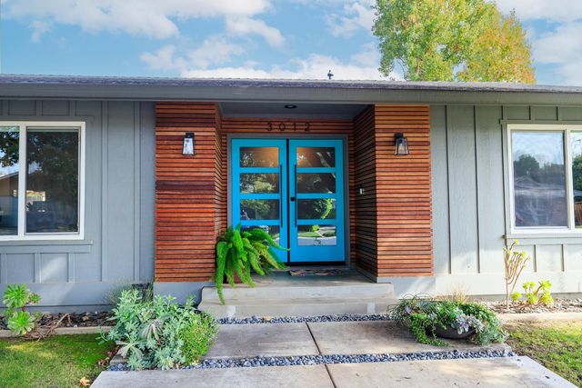 3012 Guinevere Ln, Modesto, CA 95350