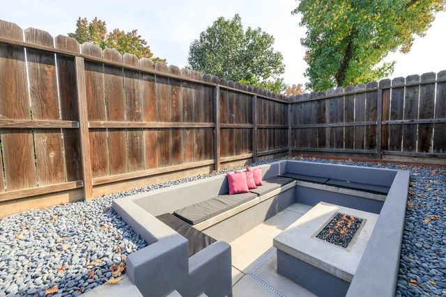 3012 Guinevere Ln, Modesto, CA 95350