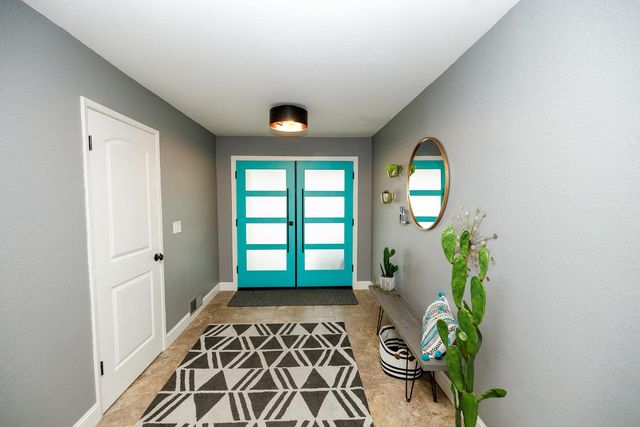 3012 Guinevere Ln, Modesto, CA 95350