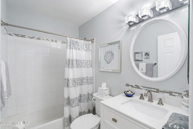 56 Sami Drive, Howell, NJ 07731