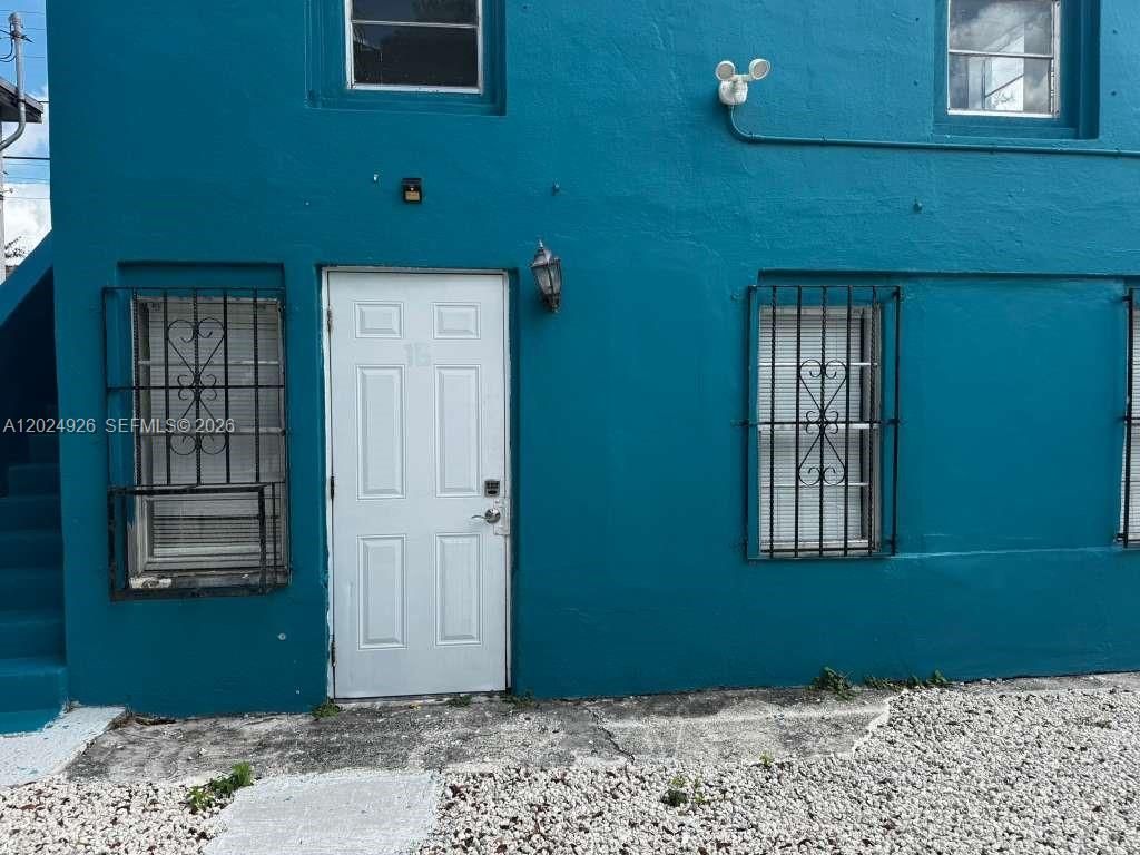1121 NW 40th St 3, Miami, FL 33127