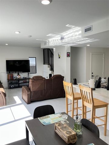 1384 NW 2nd Ter, Florida City, FL 33034