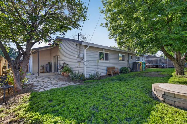 7129 Baranga Dr, Citrus Heights, CA 95621