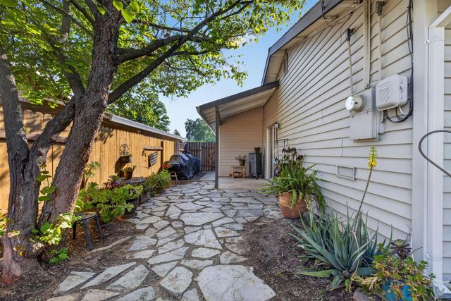 7129 Baranga Dr, Citrus Heights, CA 95621