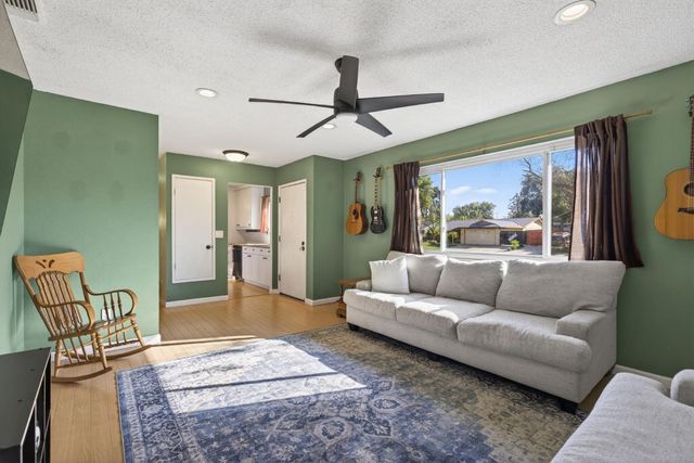 7129 Baranga Dr, Citrus Heights, CA 95621
