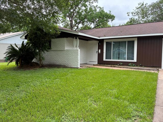 7414 Marinette Drive, Houston, TX 77074