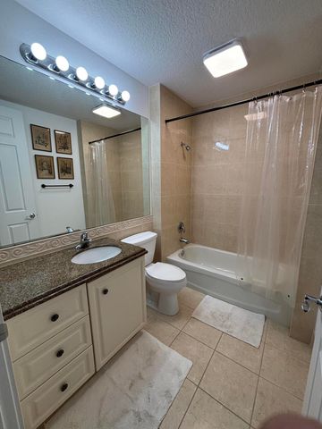 12 Harbour Isle Drive W 306, Fort Pierce, FL 34949