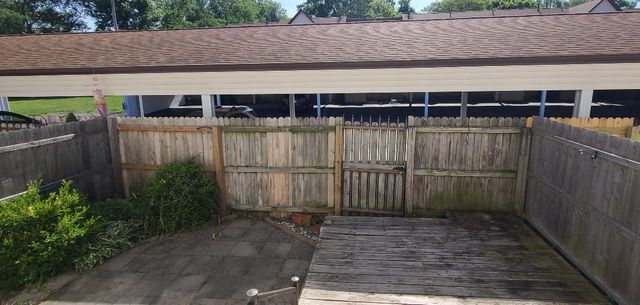 4715 11th Street 9, East Moline, IL 61244