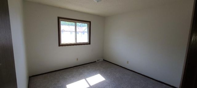 4715 11th Street 9, East Moline, IL 61244