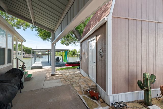 505 Brazos Harbor Drive, Granbury, TX 76048