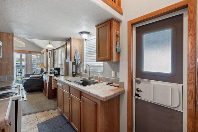 505 Brazos Harbor Drive, Granbury, TX 76048